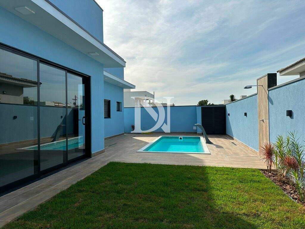 Casa em condomínio à venda no Jardim Buru: 