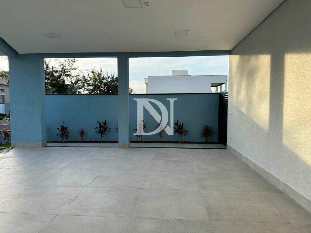 Casa em condomínio à venda no Jardim Buru: 