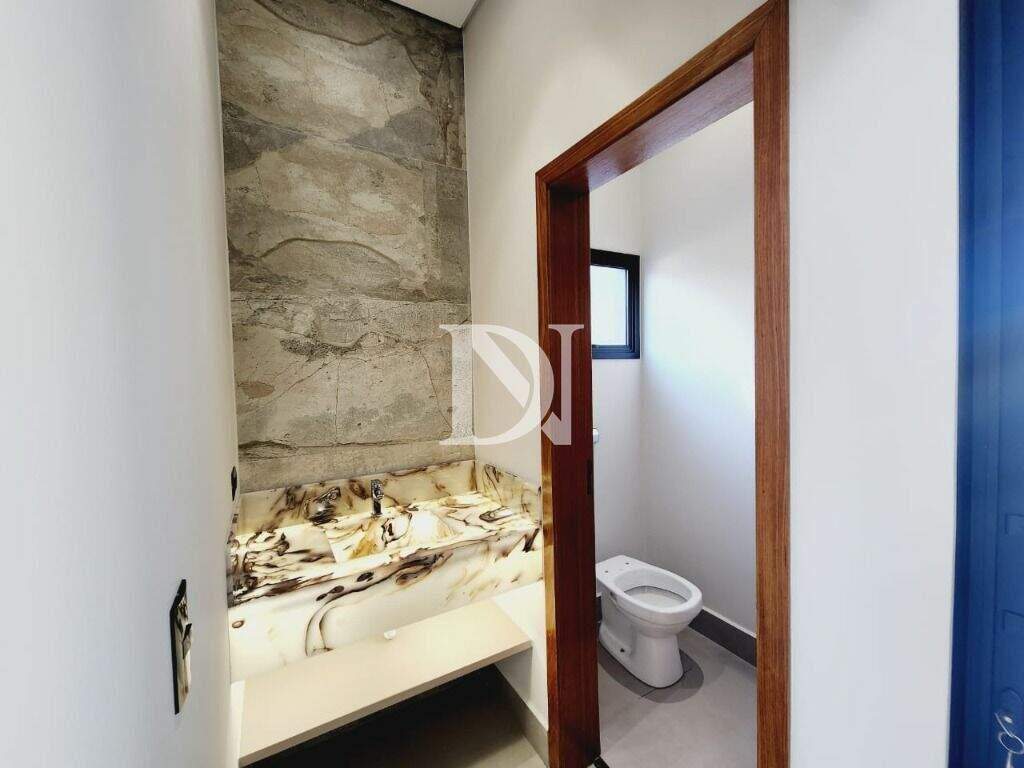 Casa em condomínio à venda no Jardim Buru: 