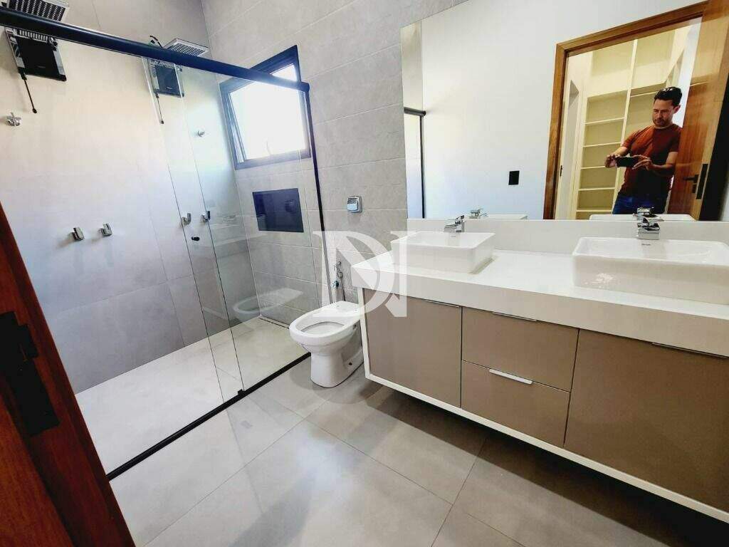 Casa em condomínio à venda no Jardim Buru: 