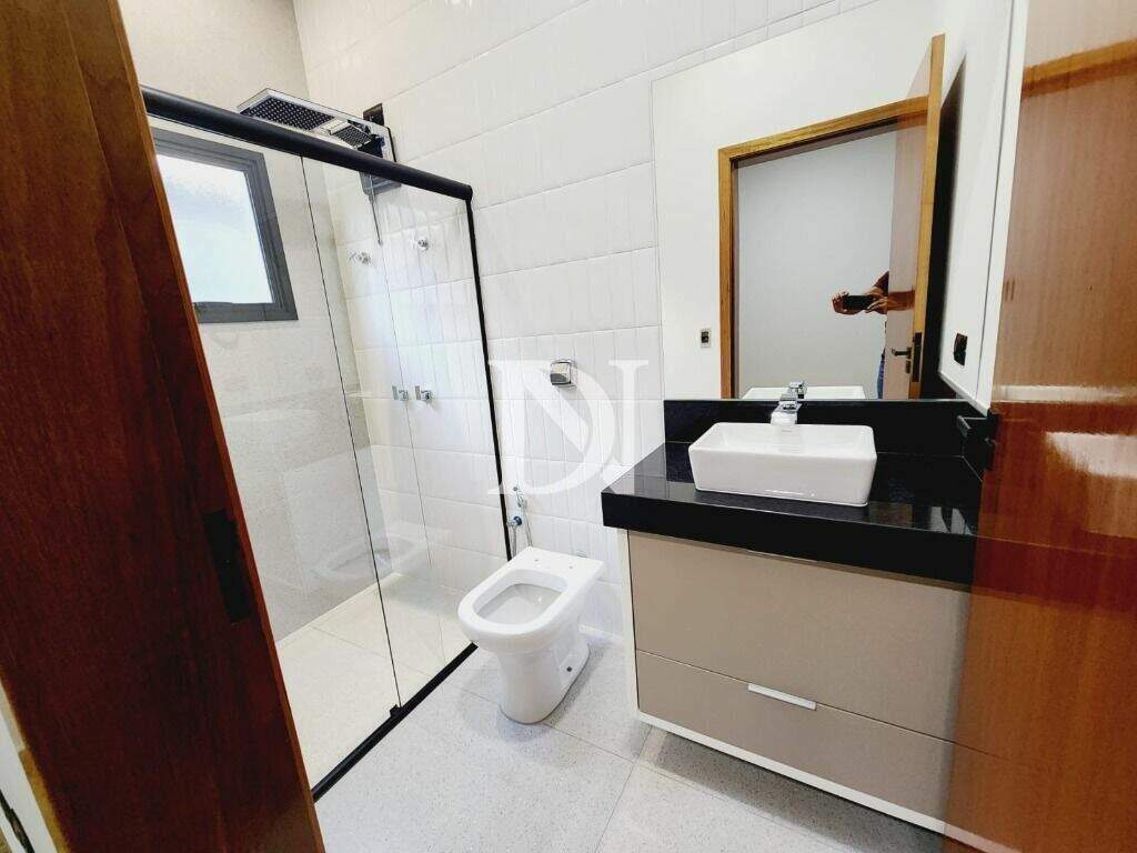 Casa em condomínio à venda no Jardim Buru: 
