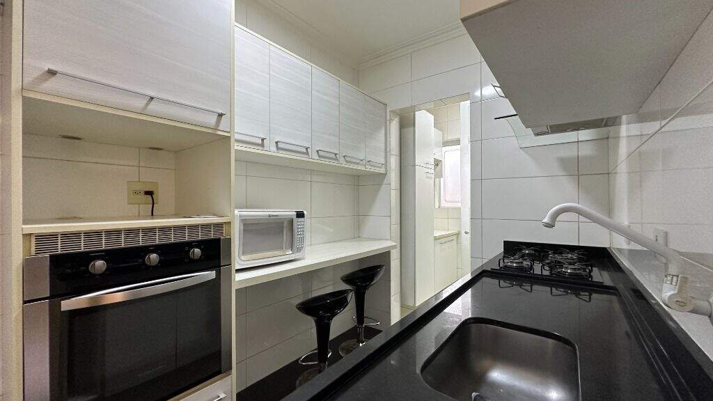 Apartamento à venda no Jardim das Rosas: 