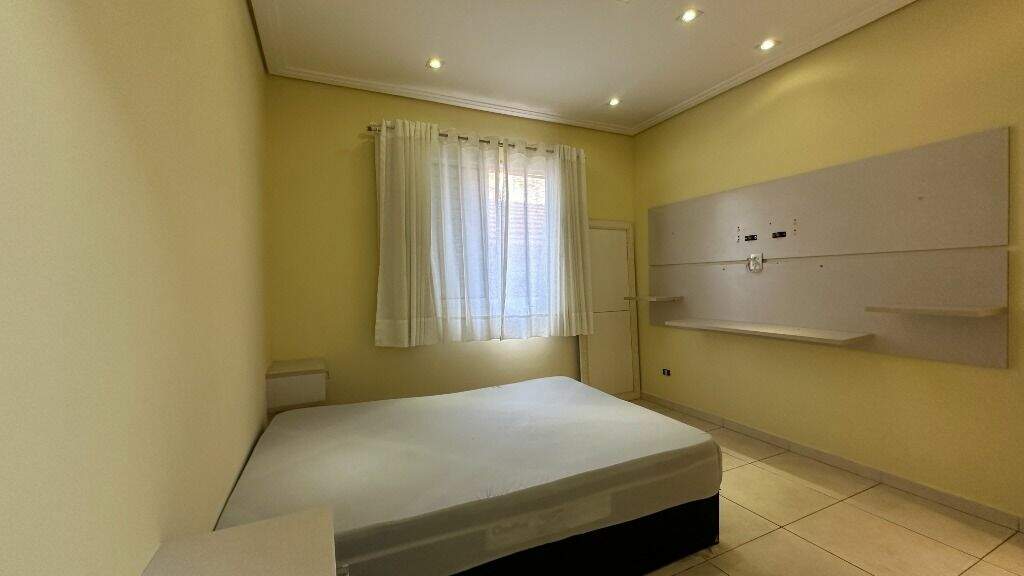 Apartamento à venda no Jardim das Rosas: 
