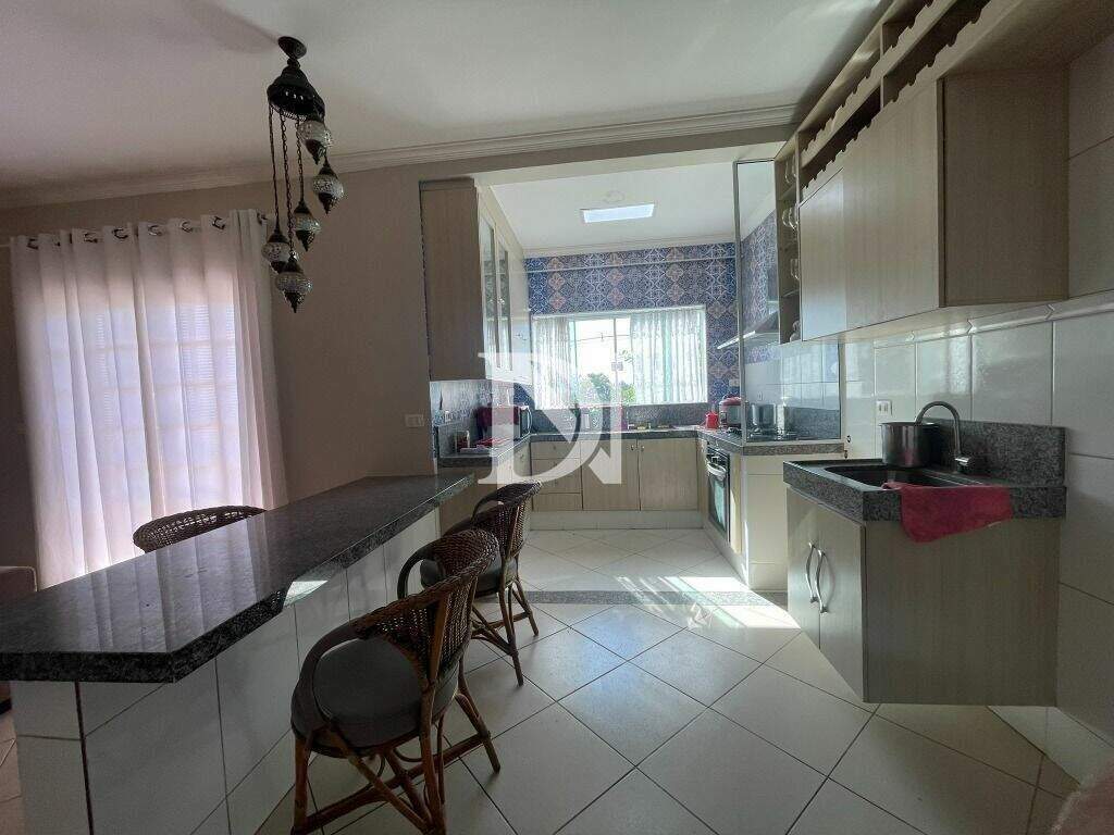 Casa em condomínio à venda no Santa Inês: 