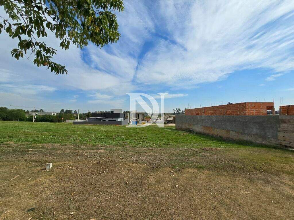 Terreno em condomínio à venda no Condomínio Residencial Una: 