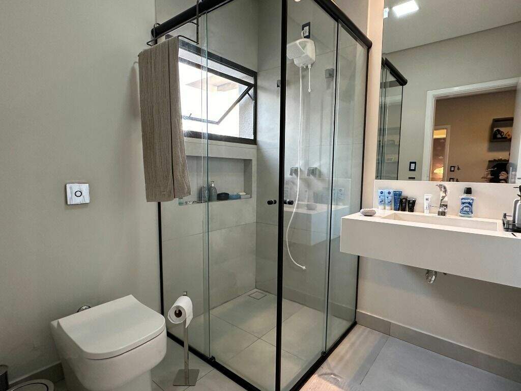 Casa em condomínio à venda no Jardim Buru: 