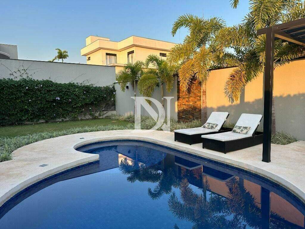 Casa em condomínio à venda no Jardim Buru: 