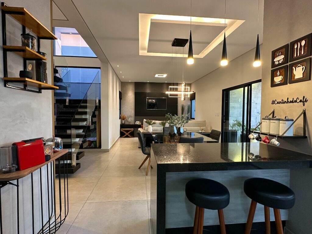 Casa em condomínio à venda no Jardim Buru: 