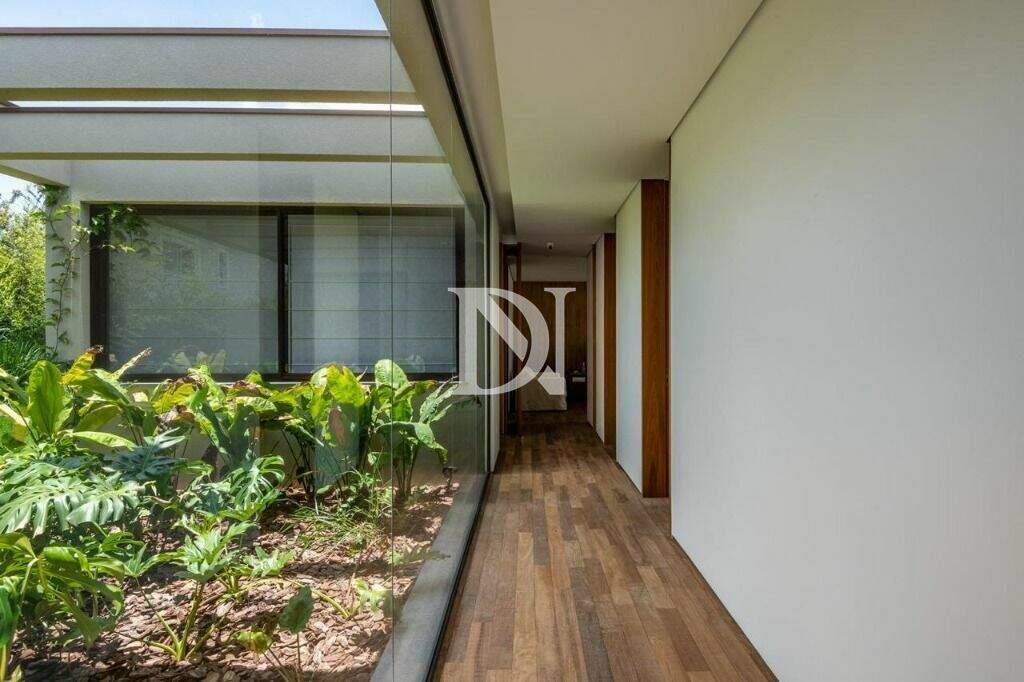 Casa em condomínio à venda no Condomínio Terras de São José: 