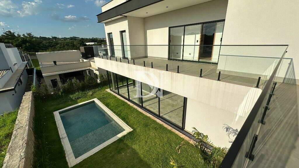 Casa em condomínio à venda no Jardim Buru: 