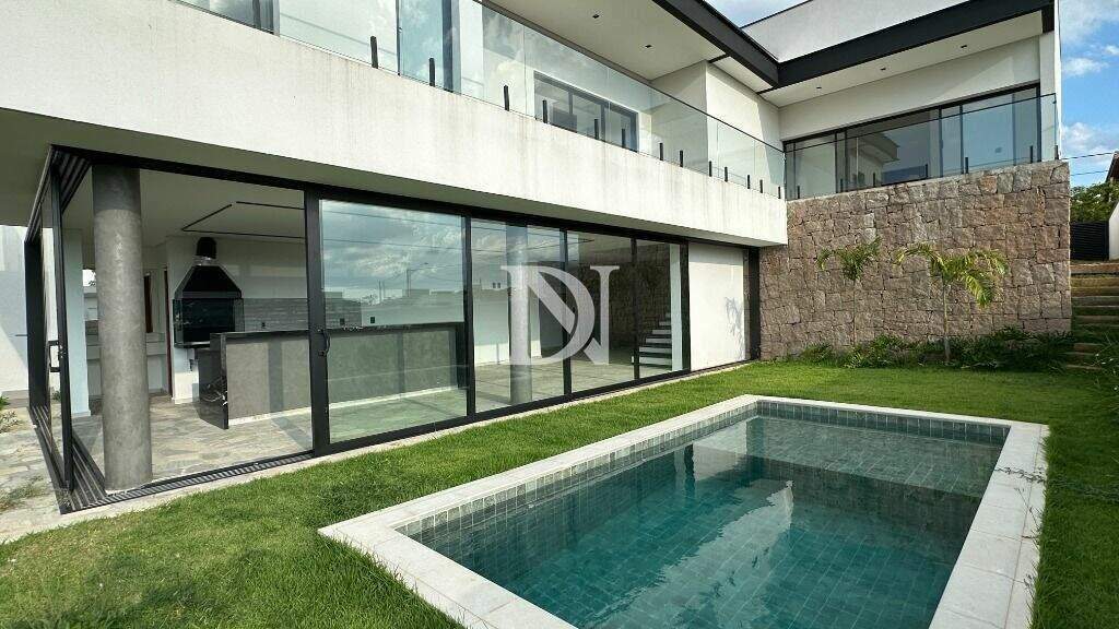 Casa em condomínio à venda no Jardim Buru: 