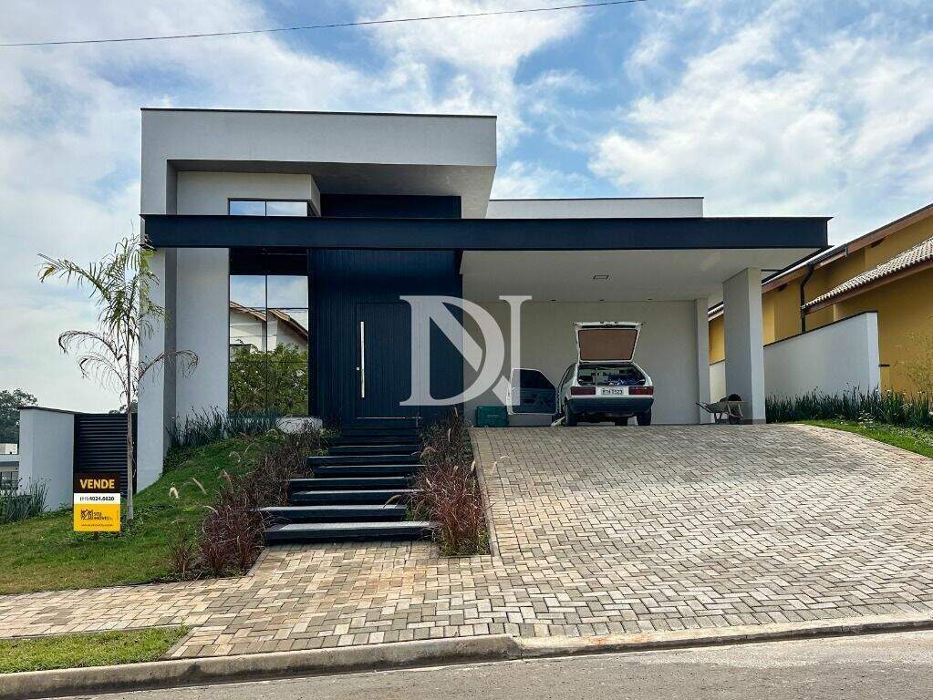 Casa em condomínio à venda no Jardim Buru: 
