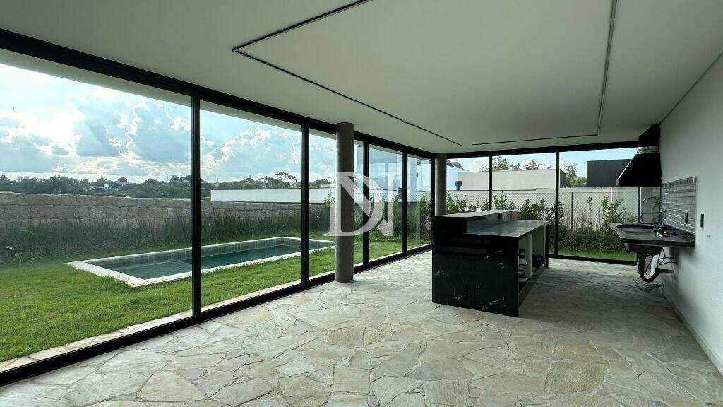 Casa em condomínio à venda no Jardim Buru: 