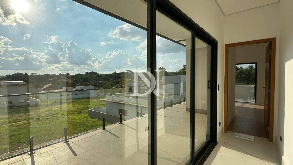 Casa em condomínio à venda no Jardim Buru: 
