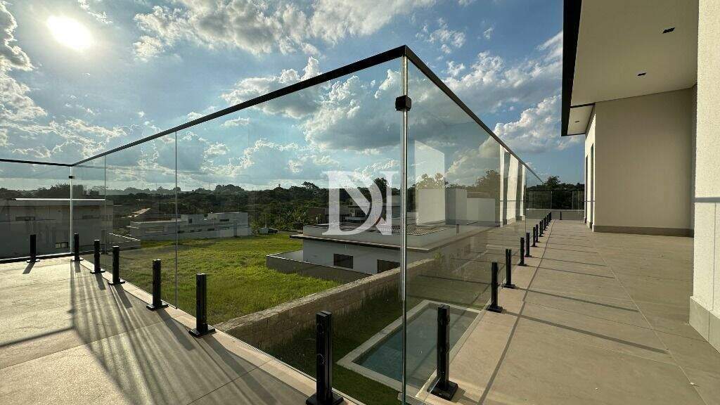 Casa em condomínio à venda no Jardim Buru: 