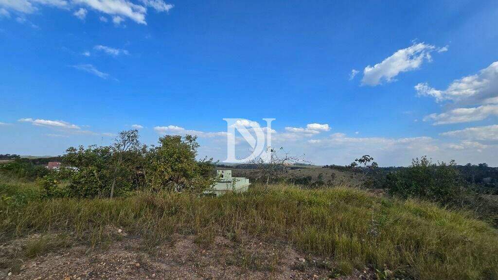 Terreno em condomínio à venda no Condomínio Campos de Santo Antônio II: 