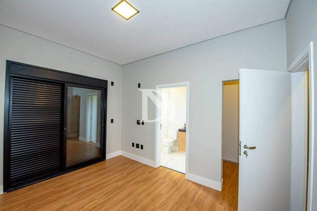 Casa em condomínio à venda no Condomínio Santa Mônica: 