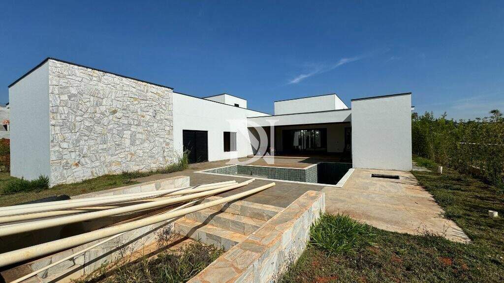 Casa em condomínio à venda no Colina da Castelo: 