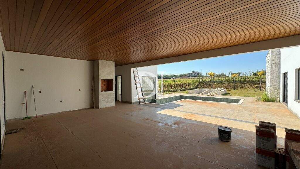 Casa em condomínio à venda no Colina da Castelo: 