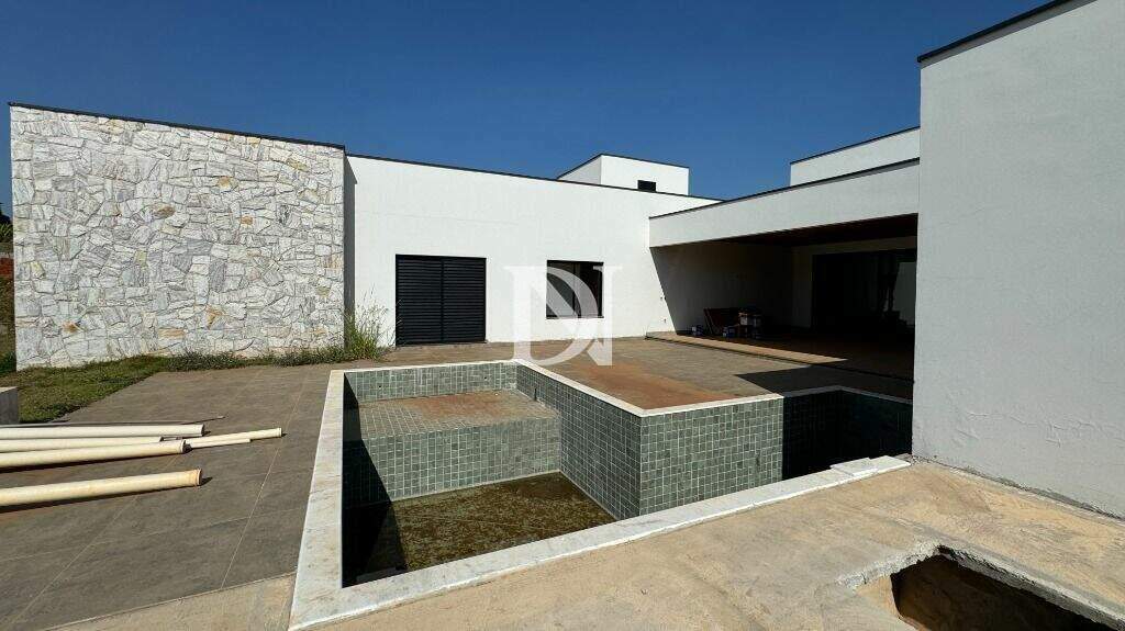 Casa em condomínio à venda no Colina da Castelo: 