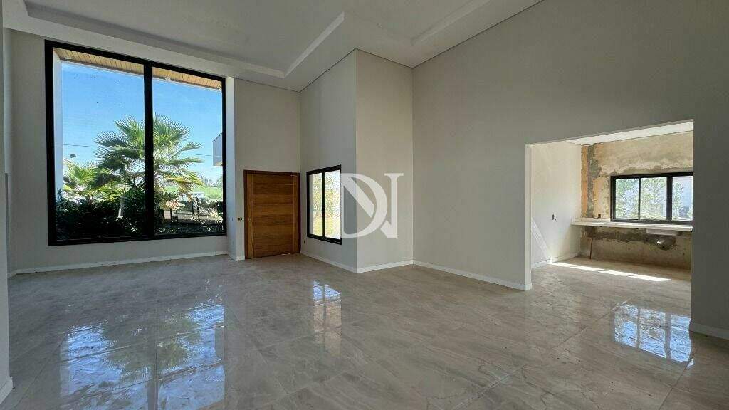 Casa em condomínio à venda no Colina da Castelo: 