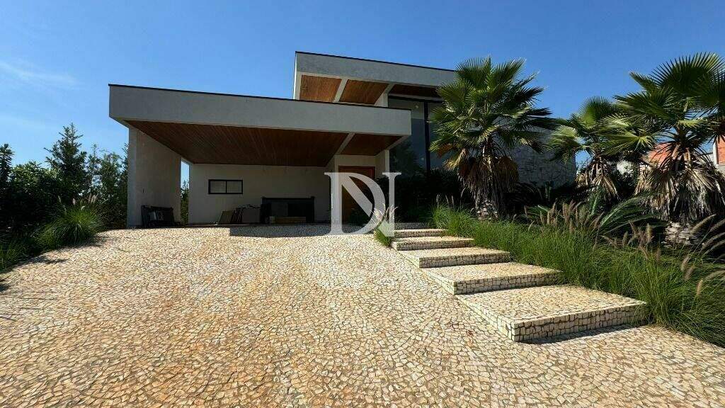 Casa em condomínio à venda no Colina da Castelo: 
