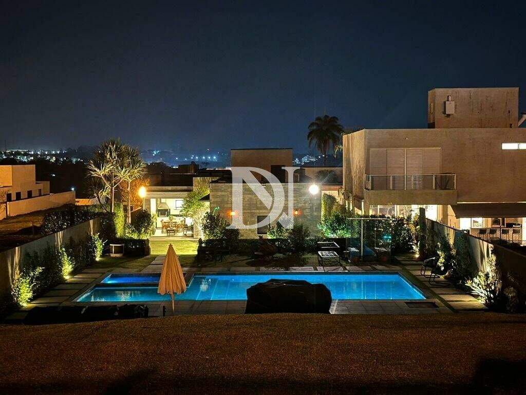 Casa em condomínio à venda no Condomínio Villas do Golfe: 