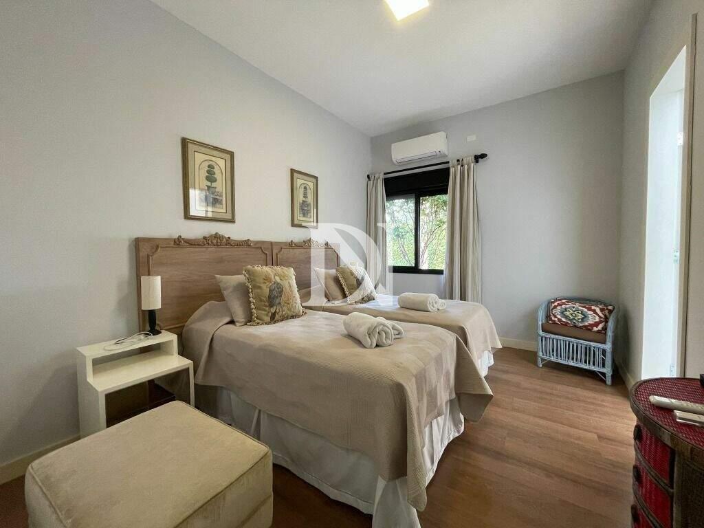 Casa em condomínio à venda no Condomínio Villas do Golfe: 