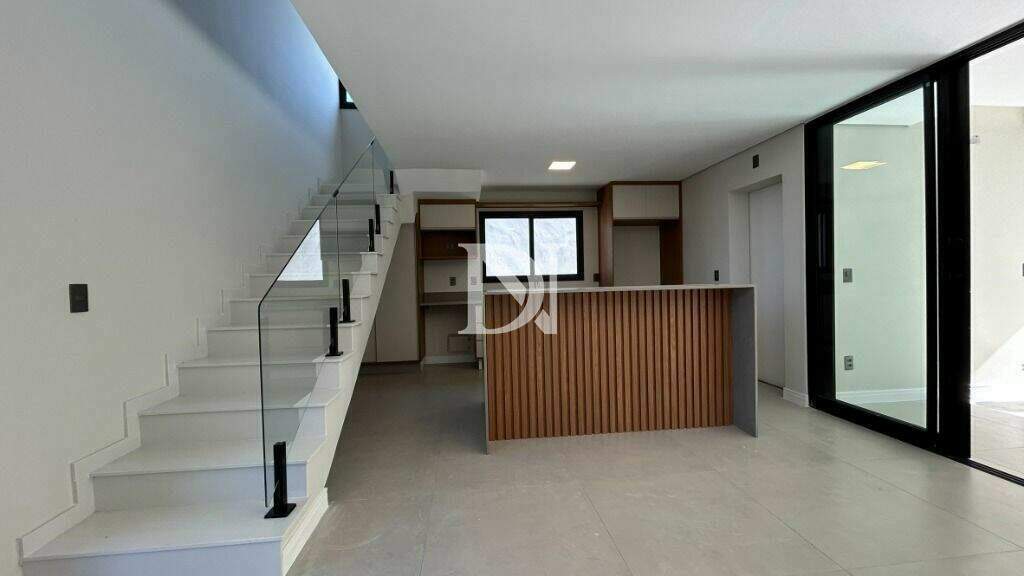 Casa em condomínio à venda no Condomínio Residencial Una: 