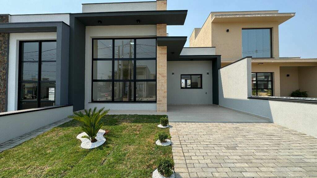 Casa em condomínio à venda no Parque Imperial: 