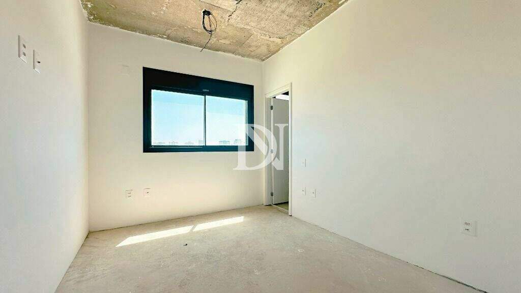 Apartamento à venda no Parque Campolim: 