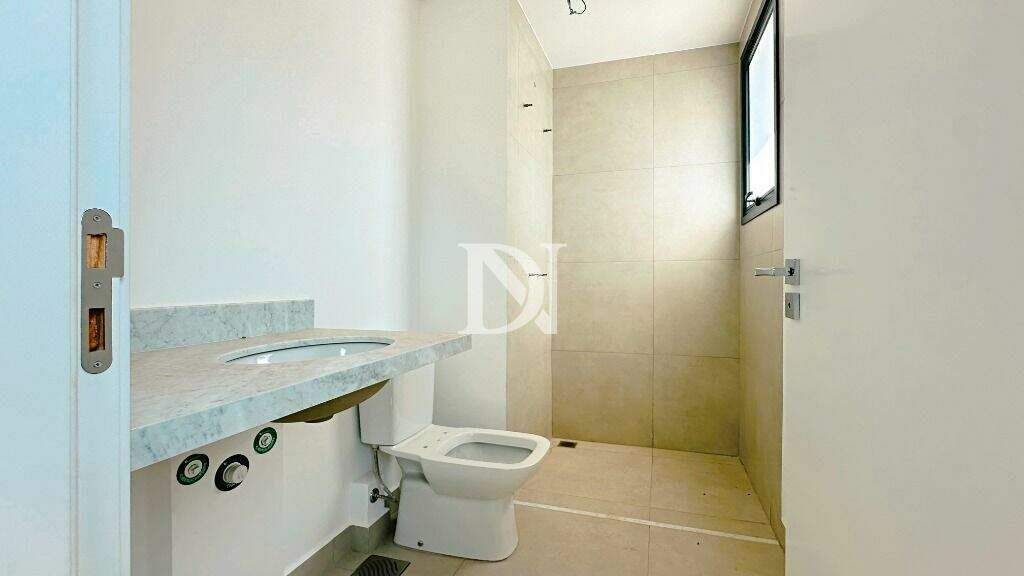 Apartamento à venda no Parque Campolim: 
