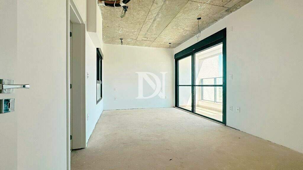 Apartamento à venda no Parque Campolim: 