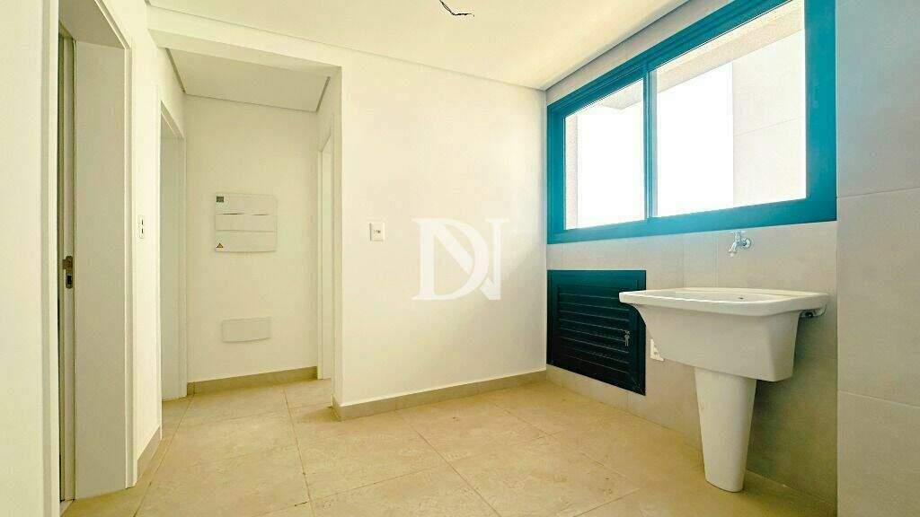 Apartamento à venda no Parque Campolim: 