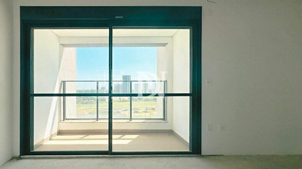 Apartamento à venda no Parque Campolim: 