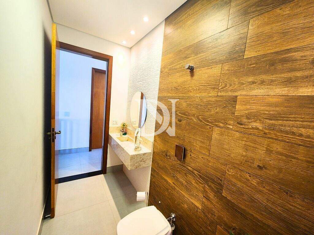 Casa em condomínio à venda no Condomínio Residencial Una: 