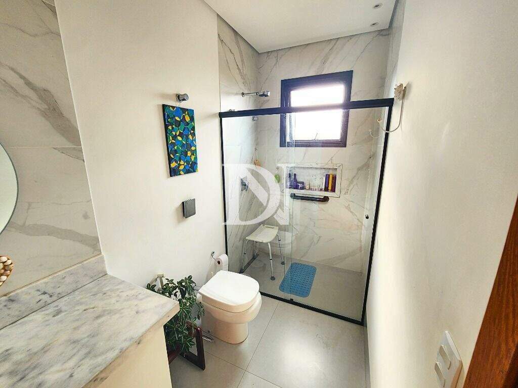 Casa em condomínio à venda no Condomínio Residencial Una: 