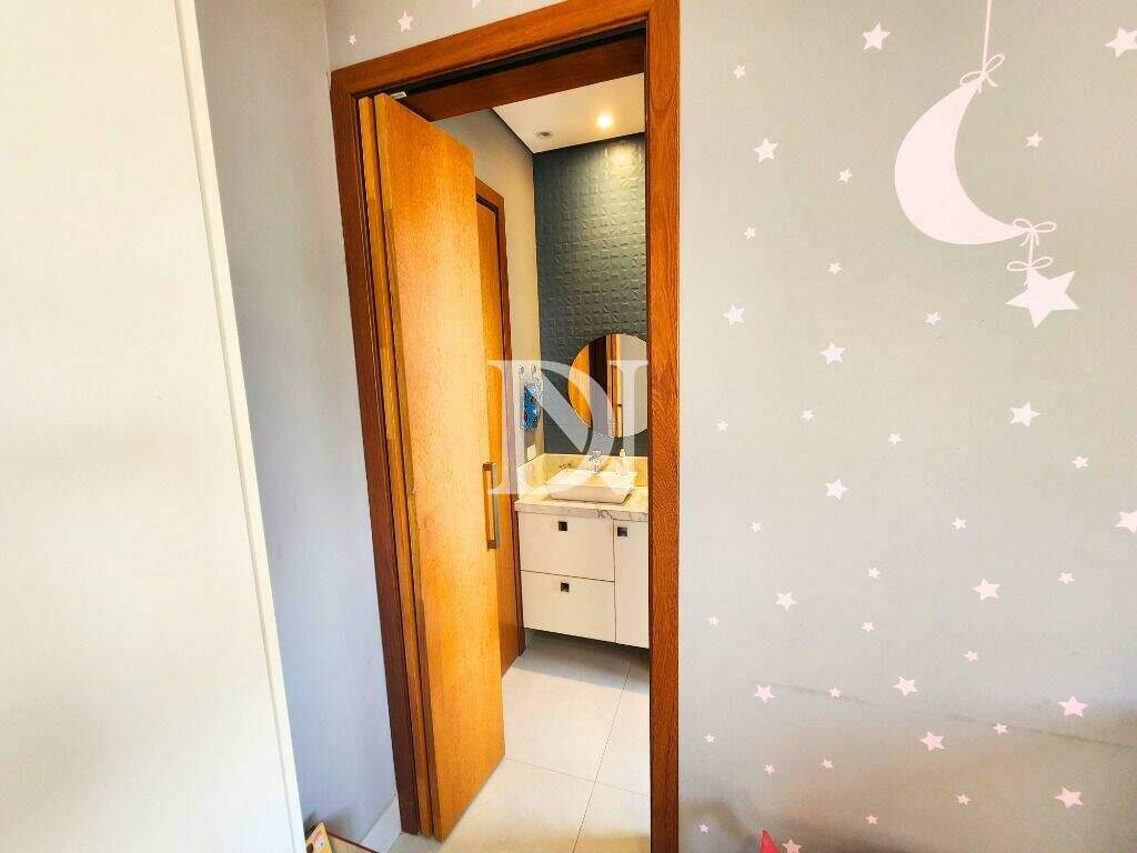 Casa em condomínio à venda no Condomínio Residencial Una: 