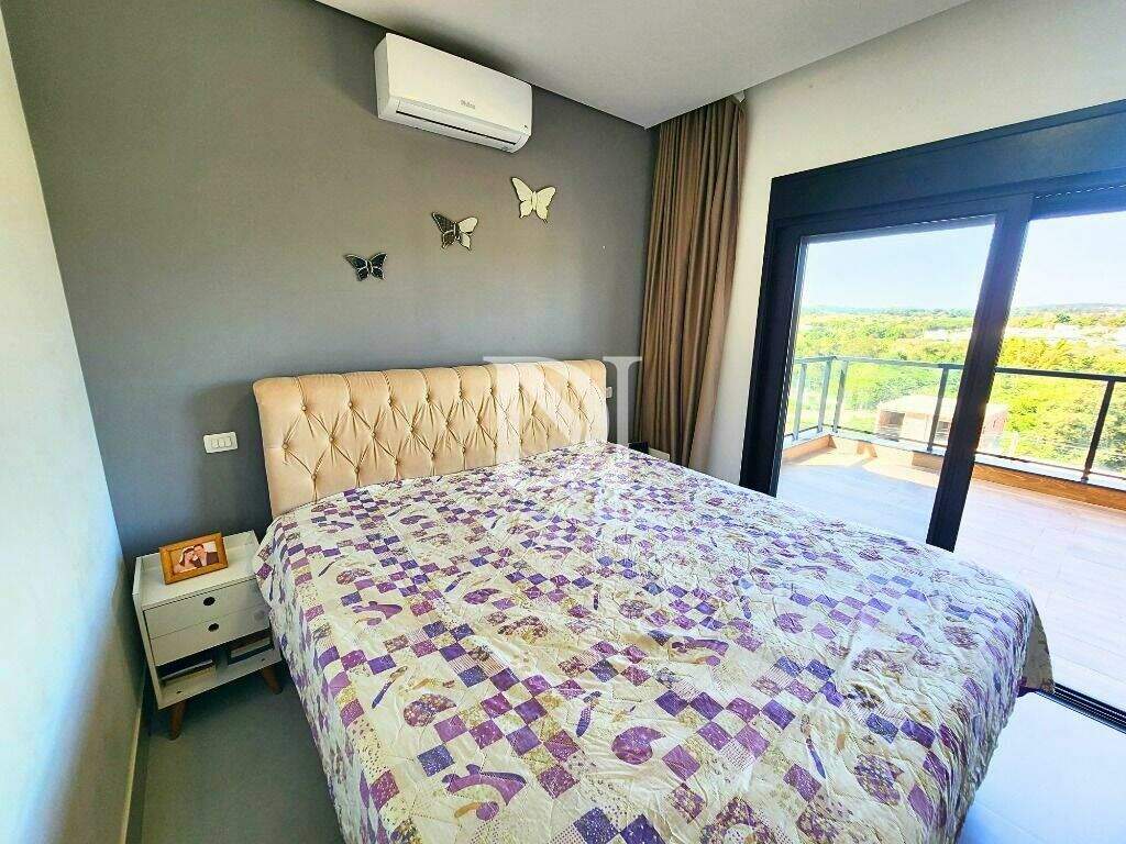 Casa em condomínio à venda no Condomínio Residencial Una: 