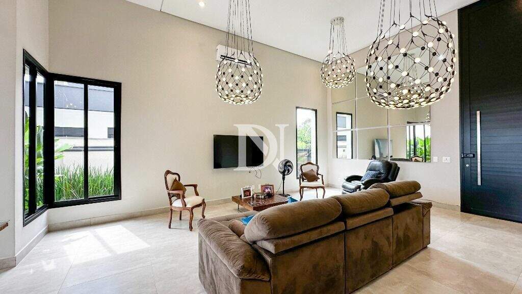 Casa em condomínio à venda no Condomínio Villas do Golfe: 