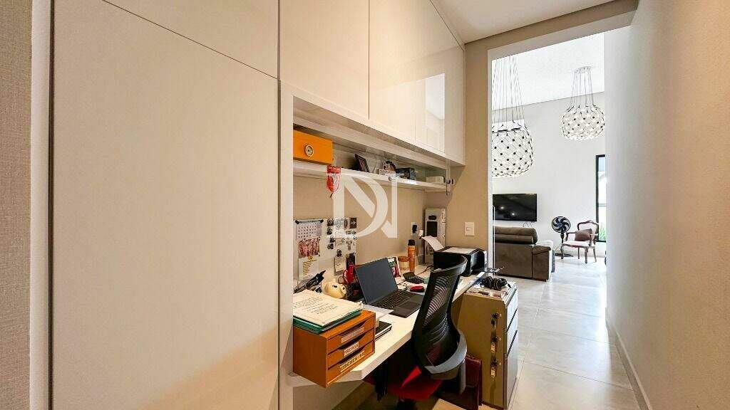 Casa em condomínio à venda no Condomínio Villas do Golfe: 