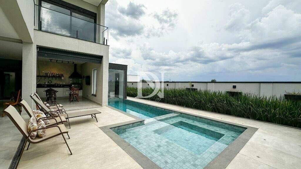 Casa em condomínio à venda no Condomínio Villas do Golfe: 