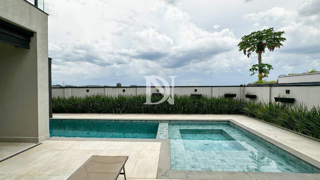 Casa em condomínio à venda no Condomínio Villas do Golfe: 