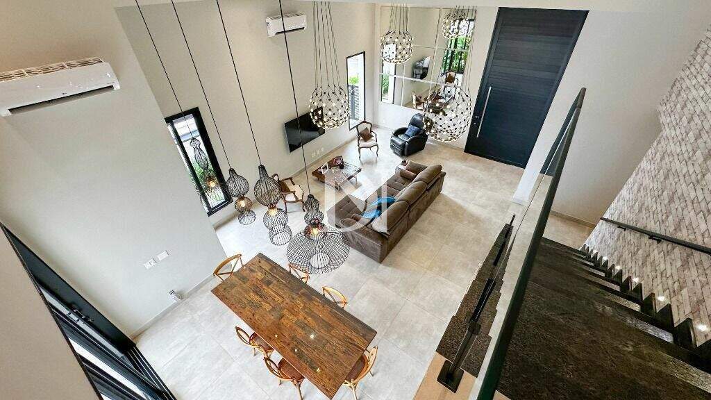 Casa em condomínio à venda no Condomínio Villas do Golfe: 