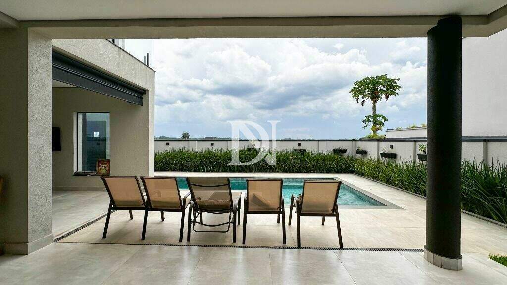 Casa em condomínio à venda no Condomínio Villas do Golfe: 