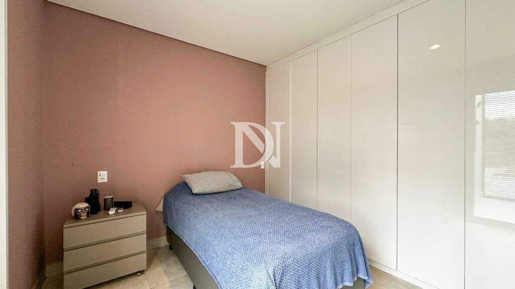 Casa em condomínio à venda no Condomínio Villas do Golfe: 