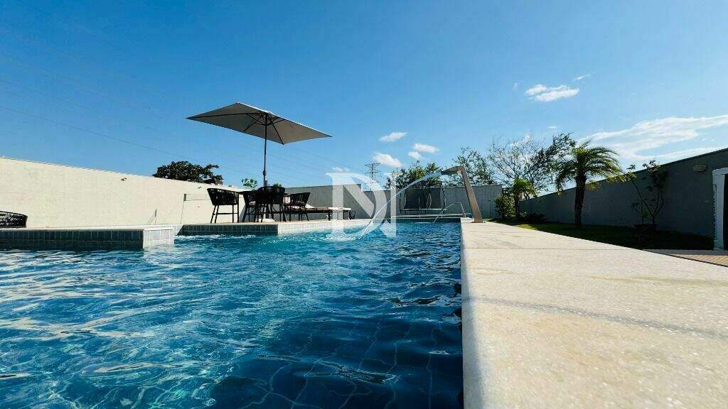 Casa em condomínio à venda no Condomínio Campos de Santo Antônio II: 