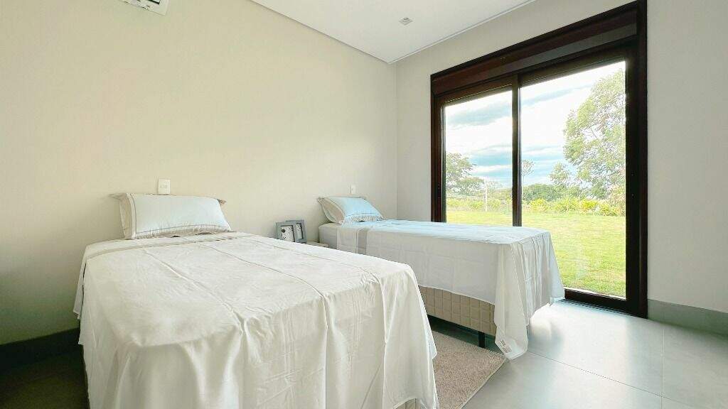 Casa em condomínio à venda no Condomínio Terras de São José: 