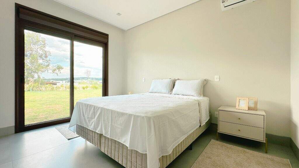 Casa em condomínio à venda no Condomínio Terras de São José: 