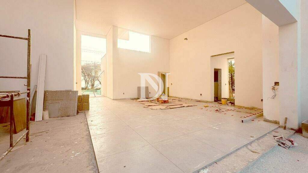 Casa em condomínio à venda no Kurumin: 